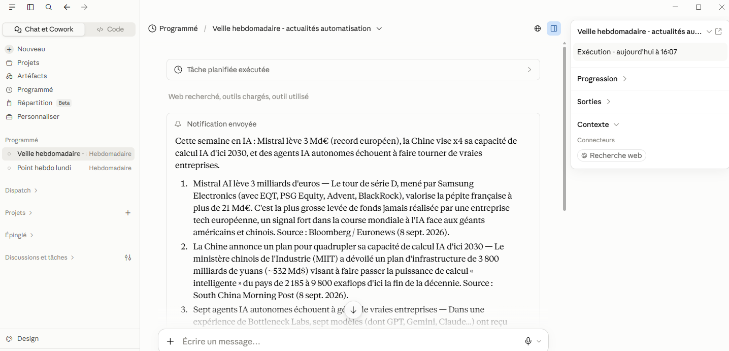 Exécution de la tâche planifiée, avec le panneau latéral Progression, Sorties et Contexte